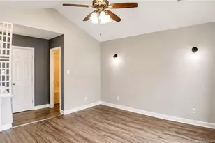 7787 Cottonwood Ave, Fayetteville, NC 28314 - Photo 6
