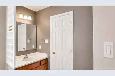 7787 Cottonwood Avenue, Fayetteville, NC 28314 - Photo 8
