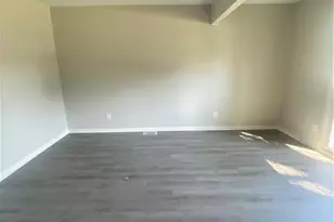 671 Wiltshire Rd, Fayetteville, NC 28314 - Photo 6