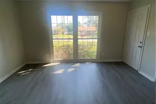 671 Wiltshire Rd, Fayetteville, NC 28314 - Photo 2