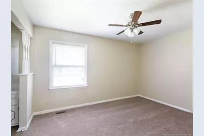 3249 Glenmore Drive, Hope Mills, NC 28348 - Photo 10