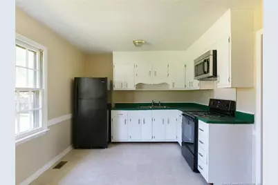 3249 Glenmore Drive, Hope Mills, NC 28348 - Photo 6