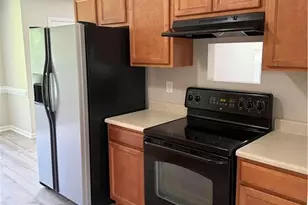 617 Southwick Dr, Fayetteville, NC 28303 - Photo 2