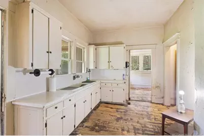 554 W Broad Street, Saint Pauls, NC 28384 - Photo 22
