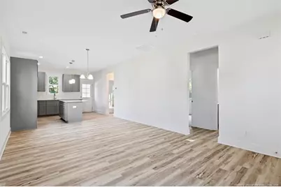 601 E Bay Street, Dunn, NC 28334 - Photo 4