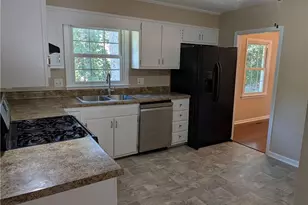 5210 Southport Rd, Fayetteville, NC 28311 - Photo 10