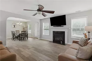 578 Collinwood Dr, Raeford, NC 28376 - Photo 8