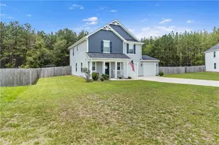 153 Craftsman Ct, Raeford, NC 28376 - Photo 2