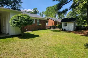 2610 Mirror Lake Dr, Fayetteville, NC 28303 - Photo 2