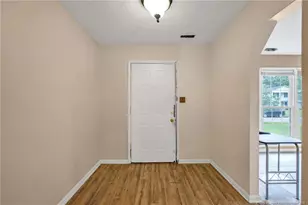 1568 Rossmore Dr, Fayetteville, NC 28314 - Photo 6
