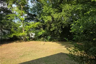 207 Triangle Pl, Fayetteville, NC 28312 - Photo 24