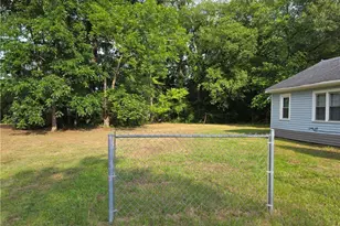 207 Triangle Pl, Fayetteville, NC 28312 - Photo 22