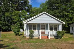 207 Triangle Pl, Fayetteville, NC 28312 - Photo 2