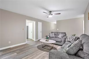 1661 Veanna Dr, Fayetteville, NC 28301 - Photo 8