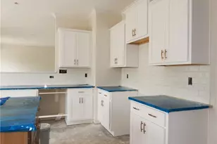 1149 Hedgewood Dr, Hope Mills, NC 28348 - Photo 8