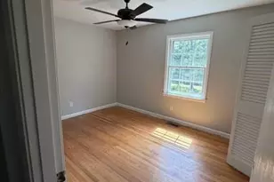 5114 Lake Valley Dr, Fayetteville, NC 28303 - Photo 4