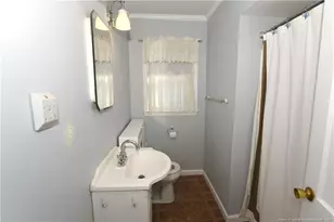 513 Godwin Ave, Lumberton, NC 28358 - Photo 18