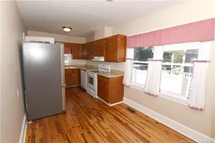513 Godwin Ave, Lumberton, NC 28358 - Photo 10
