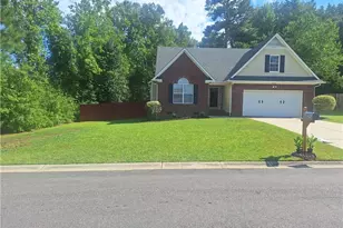 8701 Grouse Run Ln, Fayetteville, NC 28314 - Photo 2