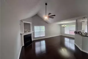 8701 Grouse Run Ln, Fayetteville, NC 28314 - Photo 4