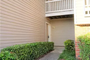 685-1 Bartons Landing Pl, Fayetteville, NC 28314 - Photo 2