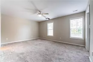 2505 Gardner Pk Dr, Fayetteville, NC 28304 - Photo 10