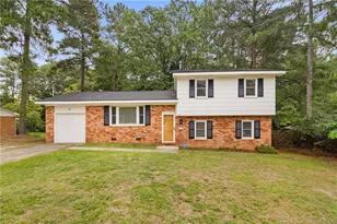 3516 Cranbrook Dr, Fayetteville, NC 28301 - Photo 1