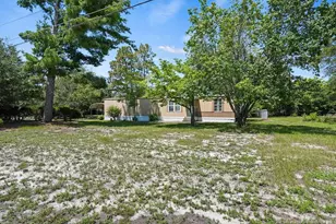 5998 Love Ct, Hope Mills, NC 28348 - Photo 2