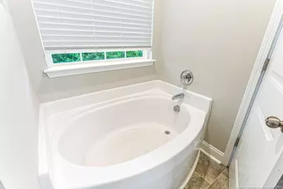 2240 Mannington Drive, Fayetteville, NC 28306 - Photo 20