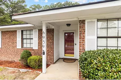 6959 Timbercroft Lane, Fayetteville, NC 28314 - Photo 2
