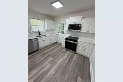 905 Riverside Boulevard, Lumberton, NC 28358 - Photo 6