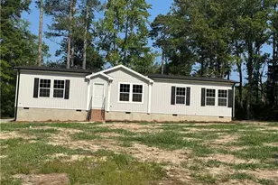 136 Farrar Dairy Rd, Lillington, NC 27546 - Photo 2