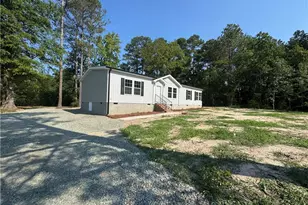 136 Farrar Dairy Rd, Lillington, NC 27546 - Photo 4