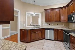2671 Lockwood Rd, Fayetteville, NC 28303 - Photo 12