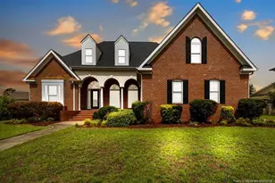 3610 Thornsby Ln, Fayetteville, NC 28306 - Photo 2