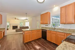8812 Valley Springs Pl, Raleigh, NC 27615 - Photo 10