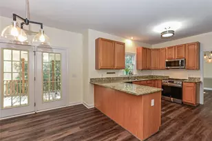 8812 Valley Springs Pl, Raleigh, NC 27615 - Photo 12