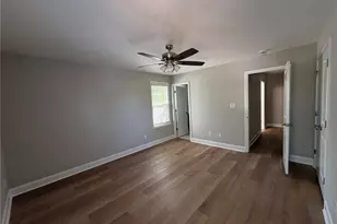 2026 B Progress St, Fayetteville, NC 28306 - Photo 14