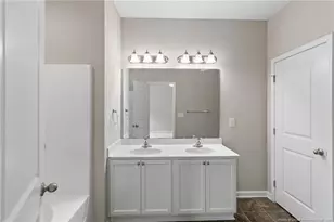 2537 Spinnaker Dr, Hope Mills, NC 28348 - Photo 16