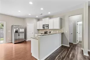 2537 Spinnaker Dr, Hope Mills, NC 28348 - Photo 8