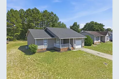 6866 Kingsgate Drive, Fayetteville, NC 28314 - Photo 2