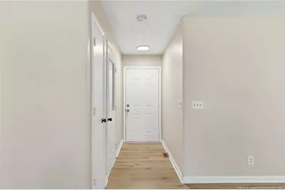 6866 Kingsgate Drive, Fayetteville, NC 28314 - Photo 6
