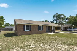 5931 Spinner Rd, Hope Mills, NC 28348 - Photo 4