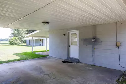 528 Fayetteville Street, Newton Grove, NC 28366 - Photo 4