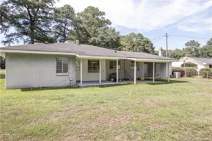 528 Fayetteville St, Newton Grove, NC 28366 - Photo 26