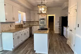 493 Kingsford Dr, Fayetteville, NC 28314 - Photo 10