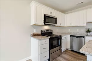 507 S 4th St, Spring Lake, NC 28390 - Photo 18
