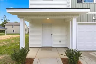 507 S 4th St, Spring Lake, NC 28390 - Photo 4