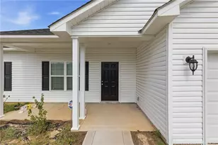 189 Orchard Ln, Parkton, NC 28371 - Photo 2