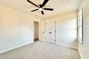 6418 Streeter Dr, Hope Mills, NC 28348 - Photo 26